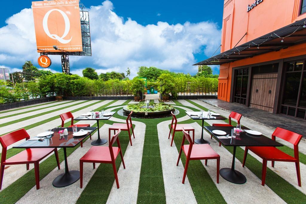 Q Hotel Bangkok Exterior photo